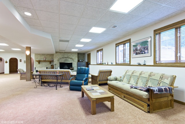 2259 Bell Road Minooka, IL 60447 - Photo 17 of 20