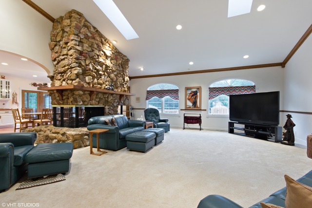 2259 Bell Road Minooka, IL 60447 - Photo 8 of 20