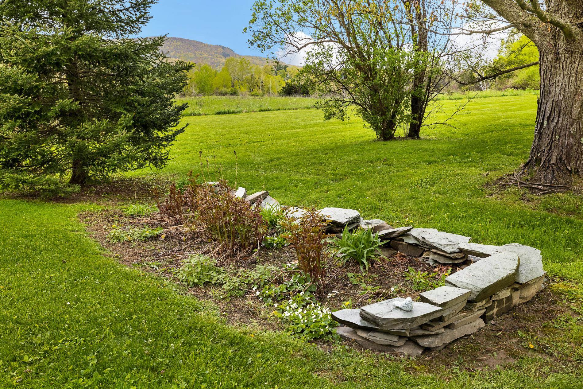 2320 West Road Bennington, VT 05201 - Photo 28 of 39