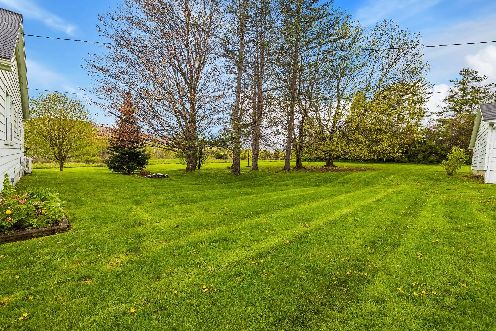 2320 West Road Bennington, VT 05201 - Photo 30 of 39