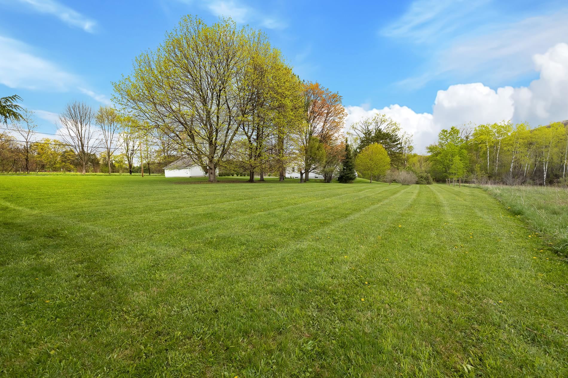 2320 West Road Bennington, VT 05201 - Photo 32 of 39