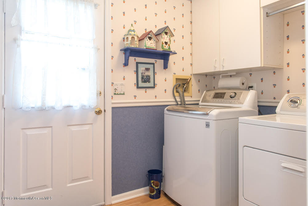 189 Brandon Road Manchester Township, NJ 08759 - Photo 14 of 41 Huge Laundry
