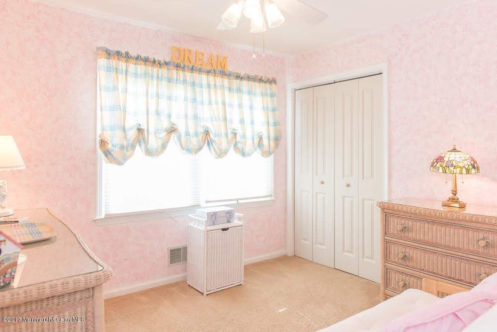 189 Brandon Road Manchester Township, NJ 08759 - Photo 21 of 41 huge bedroom