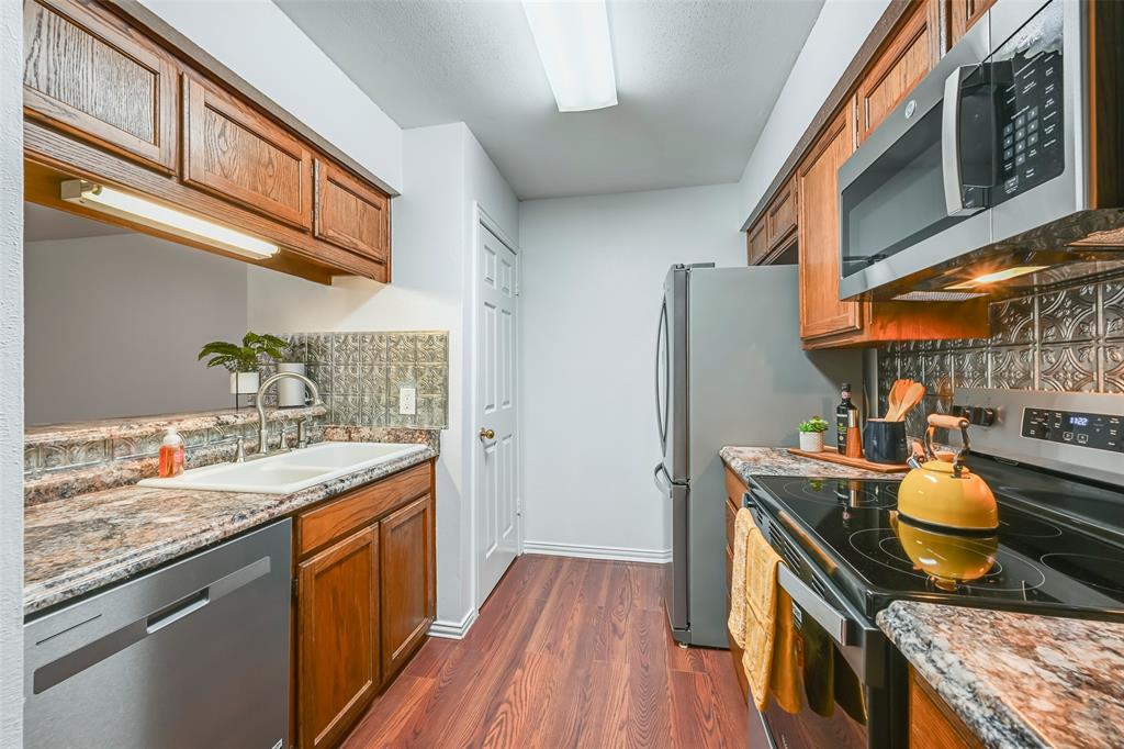 3210 South Fielder Road, Unit 211 Arlington, TX 76015 - Photo 13 of 32 Gallery Image 13