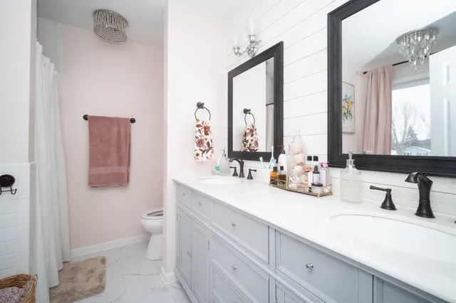 $384,900 | 3244 Be-Ver Kreek Lane, Belvidere, IL 61008