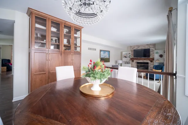 $384,900 | 3244 Be-Ver Kreek Lane, Belvidere, IL 61008