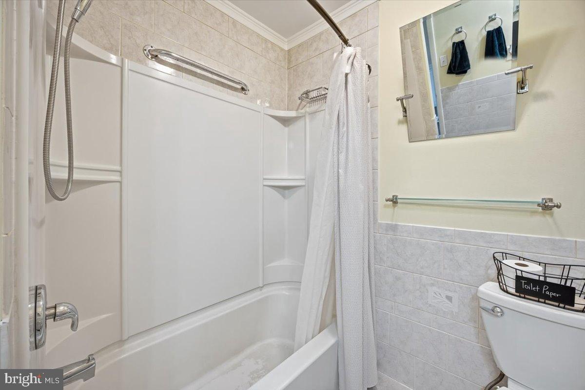 86 Via Cascata Drive Clementon, NJ 08021 - Photo 24 of 27 Modern bathroom with sleek finishes.