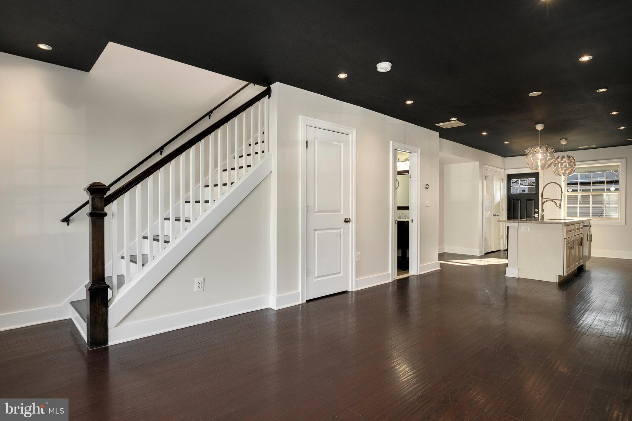 1259 16th Street Northeast Washington, DC 20002 - Photo 4 of 32