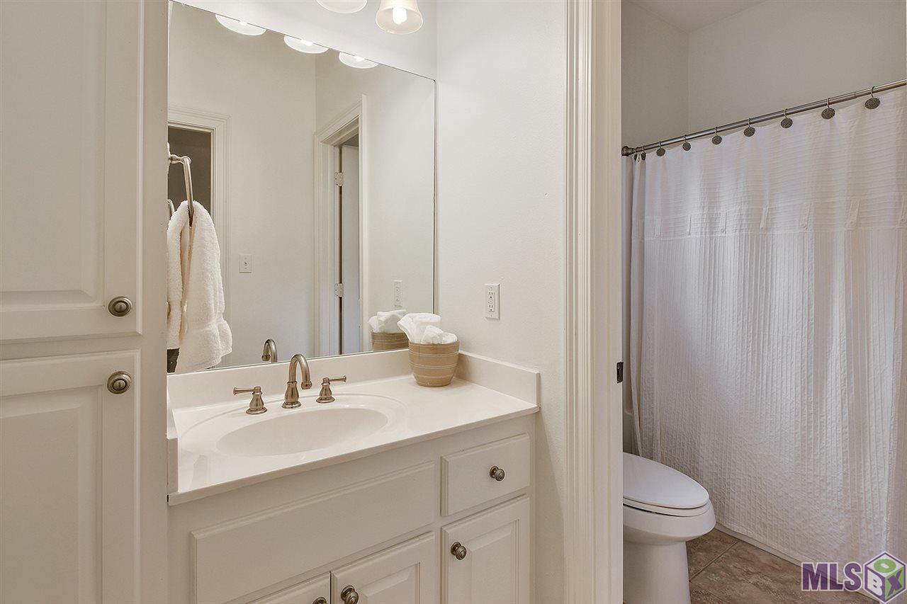 2004 Lac Cache Court Baton Rouge, LA 70816 - Photo 18 of 24 Gallery Image 18
