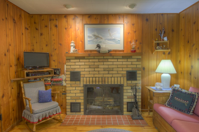 8726 South Dunns Farm Road Maple City, MI 49664 - Photo 29 of 34 1829323-28.JPG