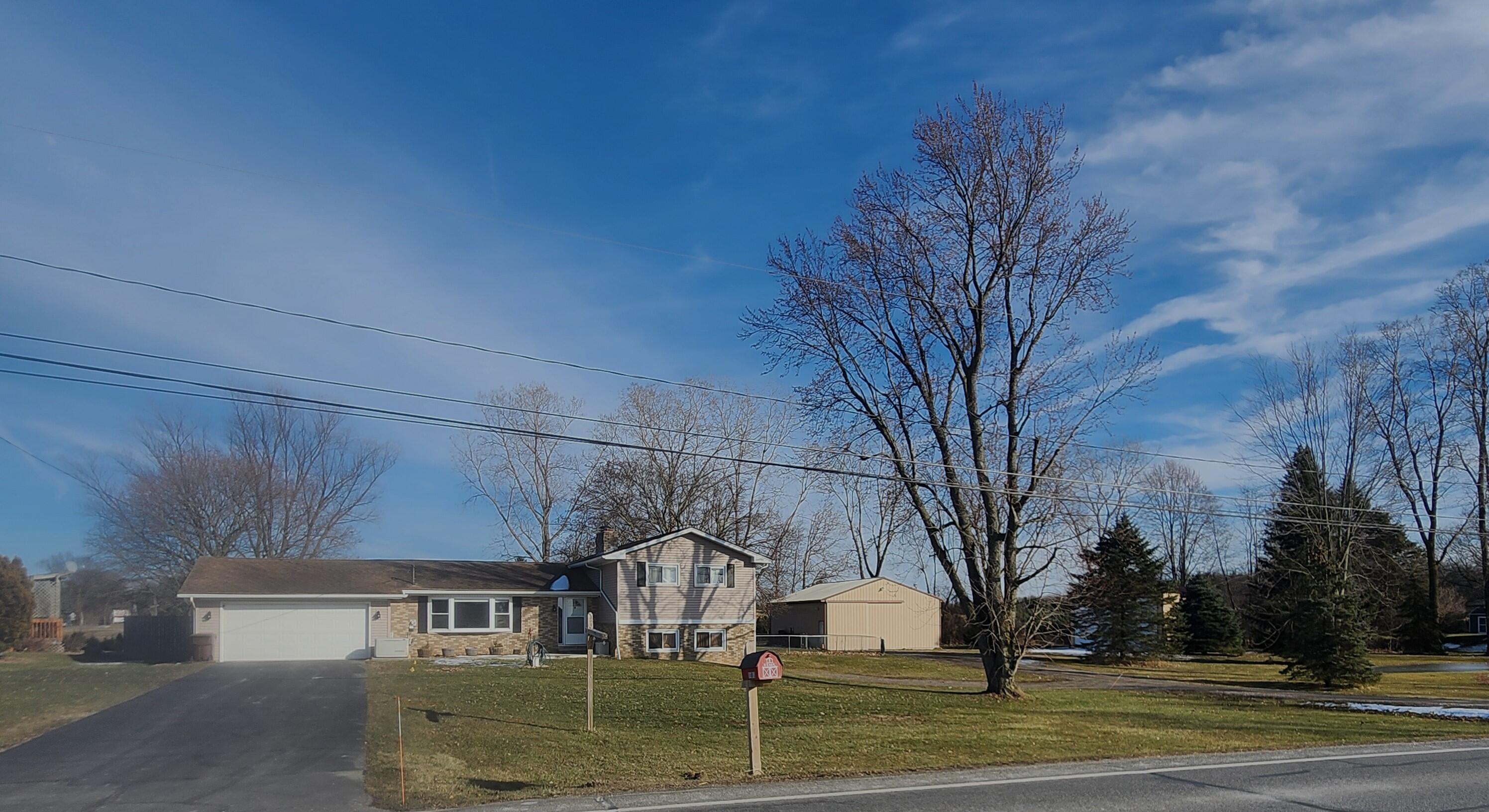 14043 Chandler Road Bath, MI 48808 - Photo 5 of 50 20240219_155119