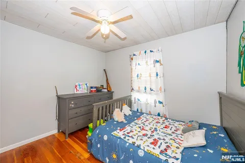$549,900 | 65 Westminster Place, Saddle Brook, NJ 07663