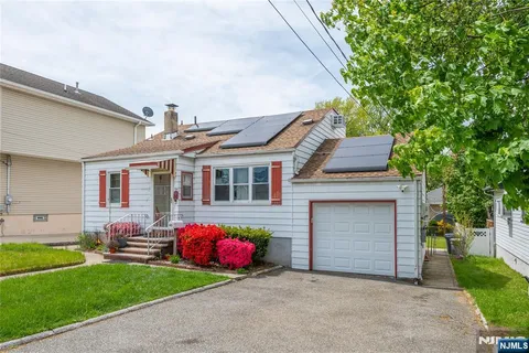 $549,900 | 65 Westminster Place, Saddle Brook, NJ 07663