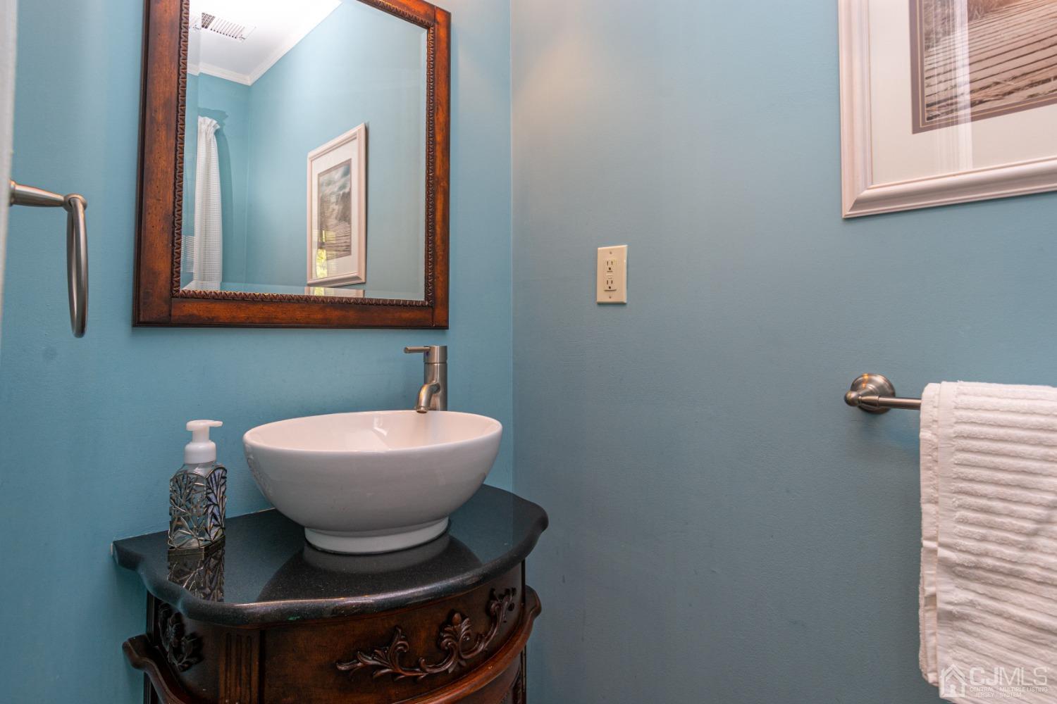 71 Spruce Street Edison, NJ 08837 - Photo 22 of 31 Gallery Image 22