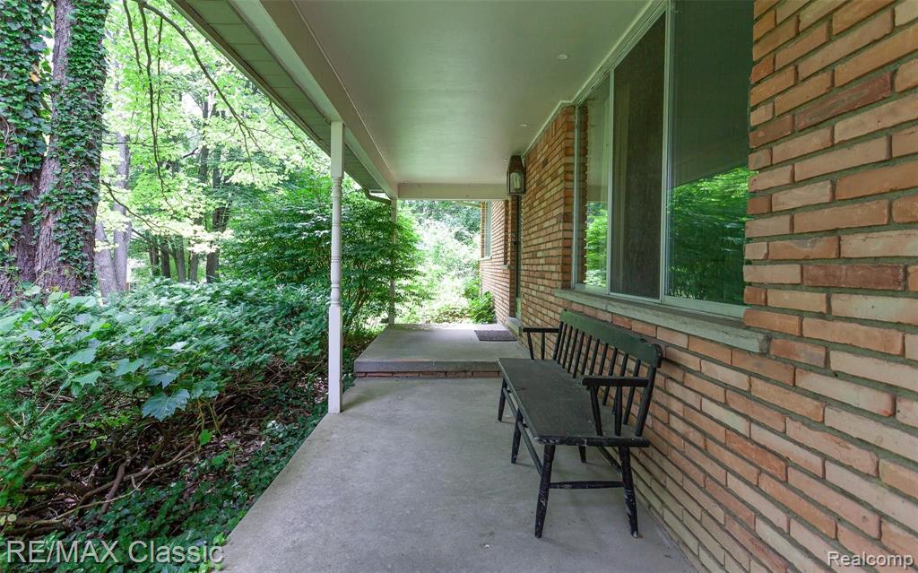 30535 Pear Ridge Farmington Hills, MI 48334 - Photo 20 of 51