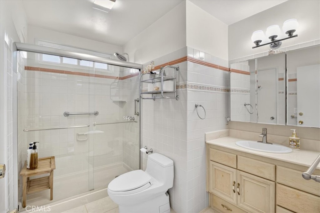 1241 Flintlock Road Diamond Bar, CA 91765 - Photo 32 of 70