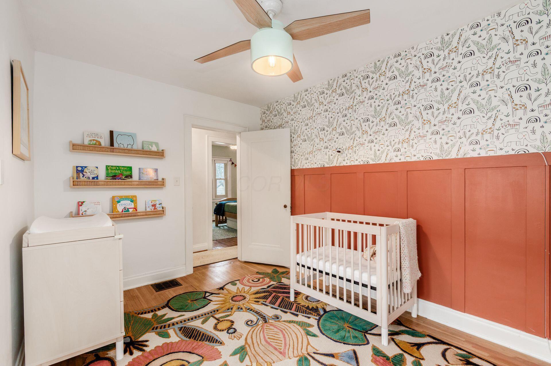 223 West Dunedin Road Columbus, OH 43214 - Photo 22 of 48 025_ Rd Columbus OH 43214 USA