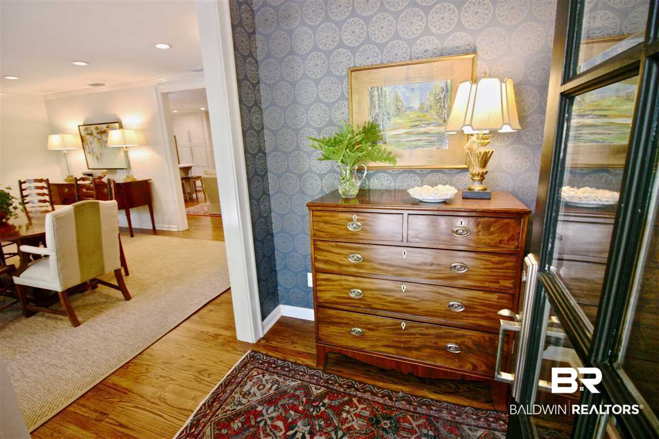 54 Ridgelawn Drive East Mobile, AL 36608 - Photo 3 of 32
