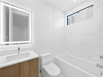 $1,595,000 | 804 Northeast 2nd Street, Fort Lauderdale, FL 33301