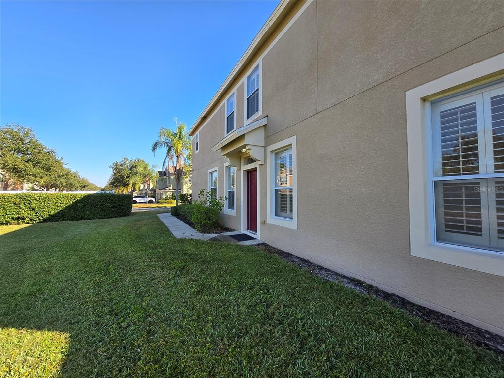 2802 Conch Hollow Drive Brandon, FL 33511 - Photo 48 of 74 a view of an house with backyard porch and garden