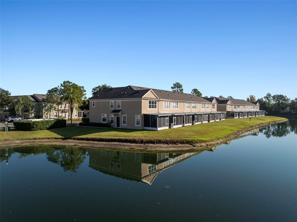 2802 Conch Hollow Drive Brandon, FL 33511 - Photo 54 of 74 a view of a house with pool and a yard