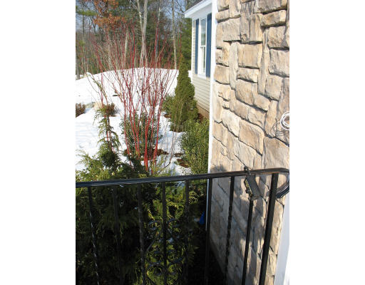 55 Silver Fox Road Franklin, MA 02038 - Photo 12 of 15 Gallery Image 12