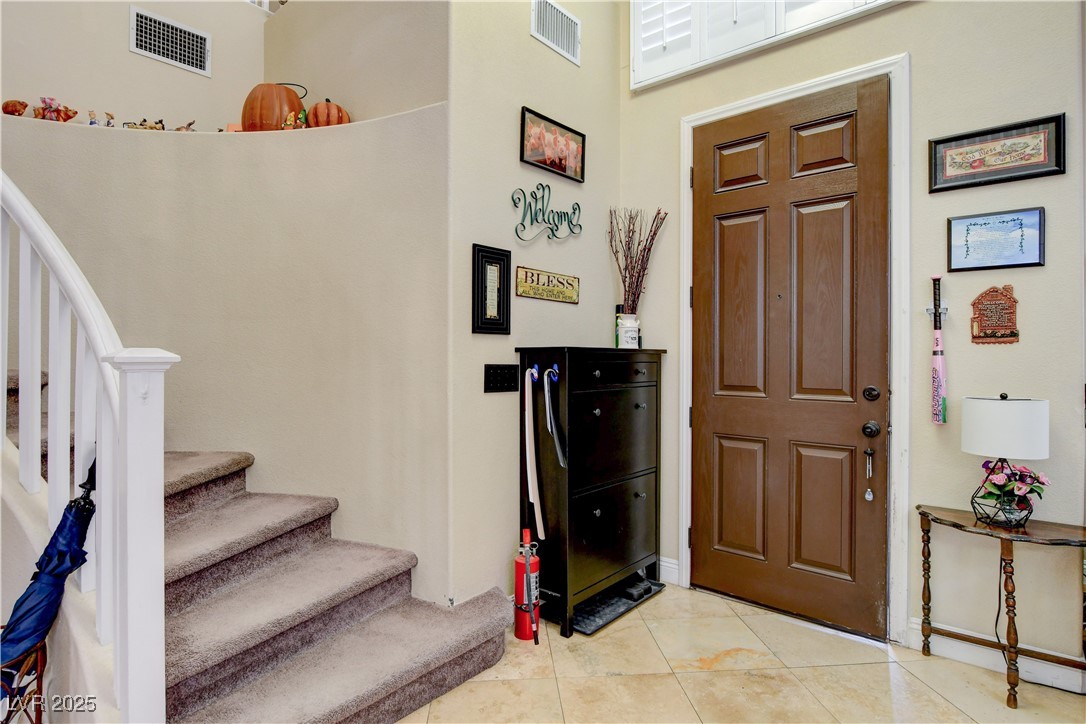 5424 Goldbrush Street Las Vegas, NV 89130 - Photo 6 of 73