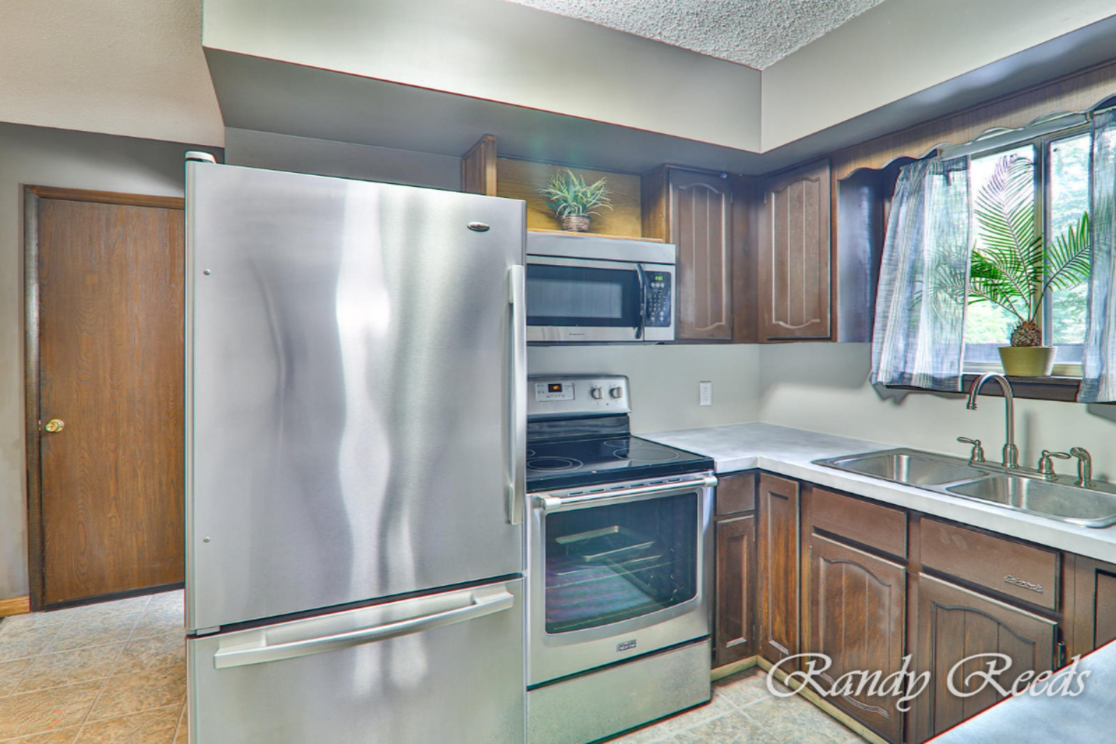 2187 Jensen Road Fruitport, MI 49415 - Photo 5 of 25 2187 Jensen Rd (18 of 27)