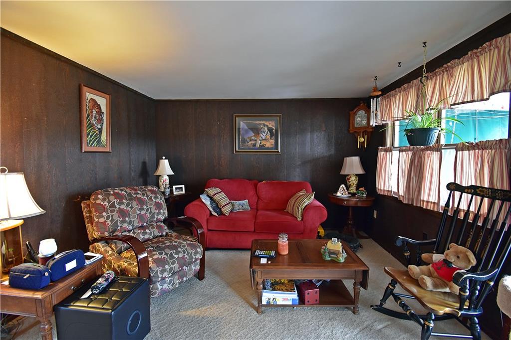 5293 Highgrove Road Pittsburgh, PA 15236 - Photo 12 of 25 Gallery Image 12