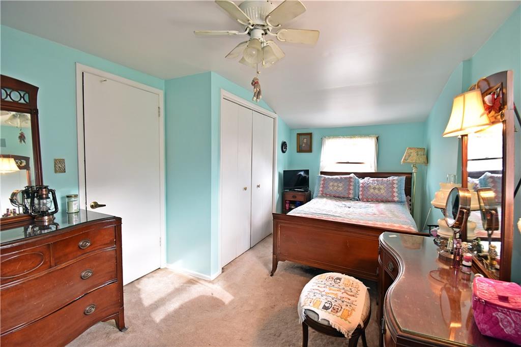 5293 Highgrove Road Pittsburgh, PA 15236 - Photo 18 of 25 bedroom second floor