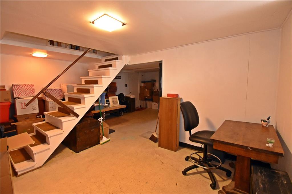 5293 Highgrove Road Pittsburgh, PA 15236 - Photo 23 of 25 Gallery Image 23