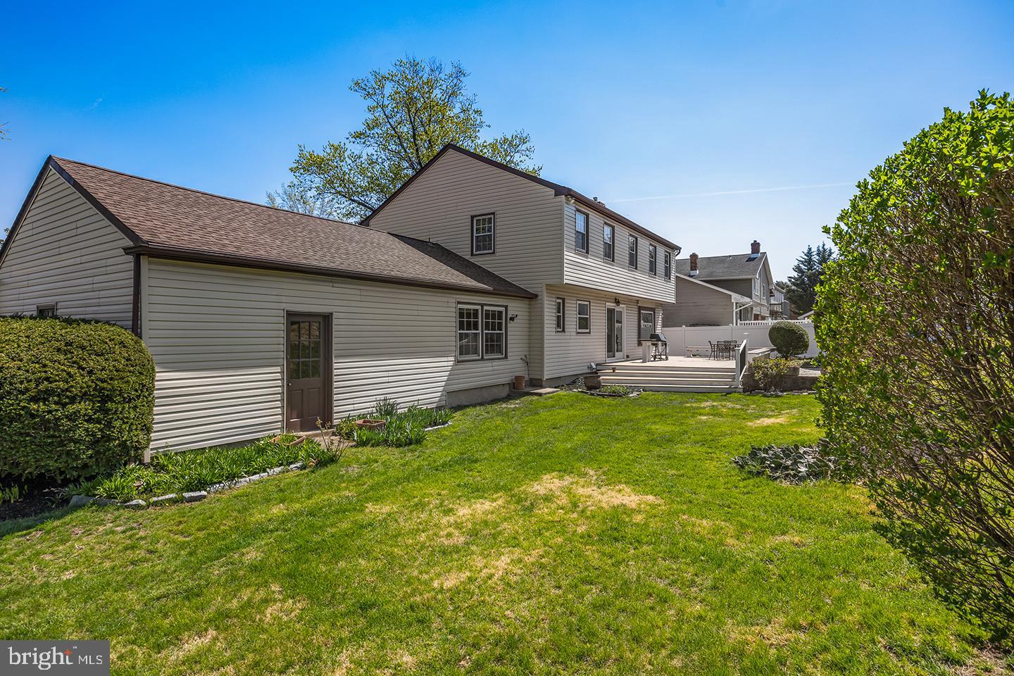 1003 Roumfort Avenue Cherry Hill, NJ 08034 - Photo 31 of 37 a house view with a garden space