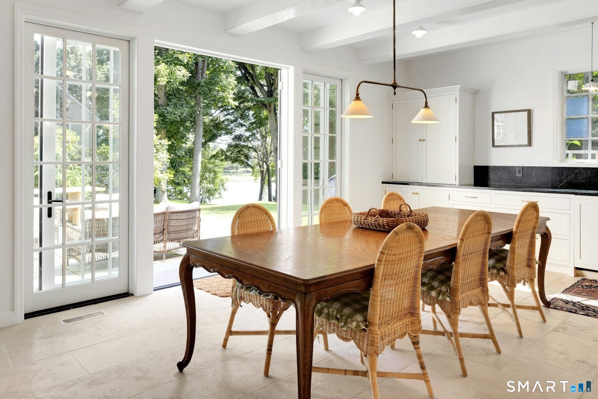 21 Harbor Road Darien, CT 06820 - Photo 5 of 32 Gallery Image 5