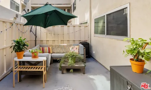 $475,000 | 525 North Sycamore Avenue, Unit 225, Los Angeles, CA 90036