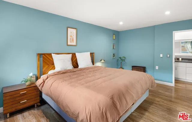 $499,000 | 525 North Sycamore Avenue, Unit 225, Los Angeles, CA 90036