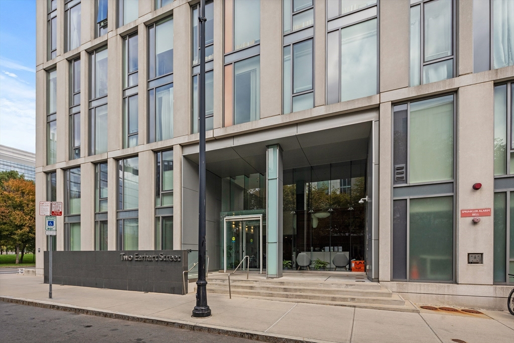 2 Earhart Street, Unit 321 Cambridge, MA 02141 - Photo 13 of 15