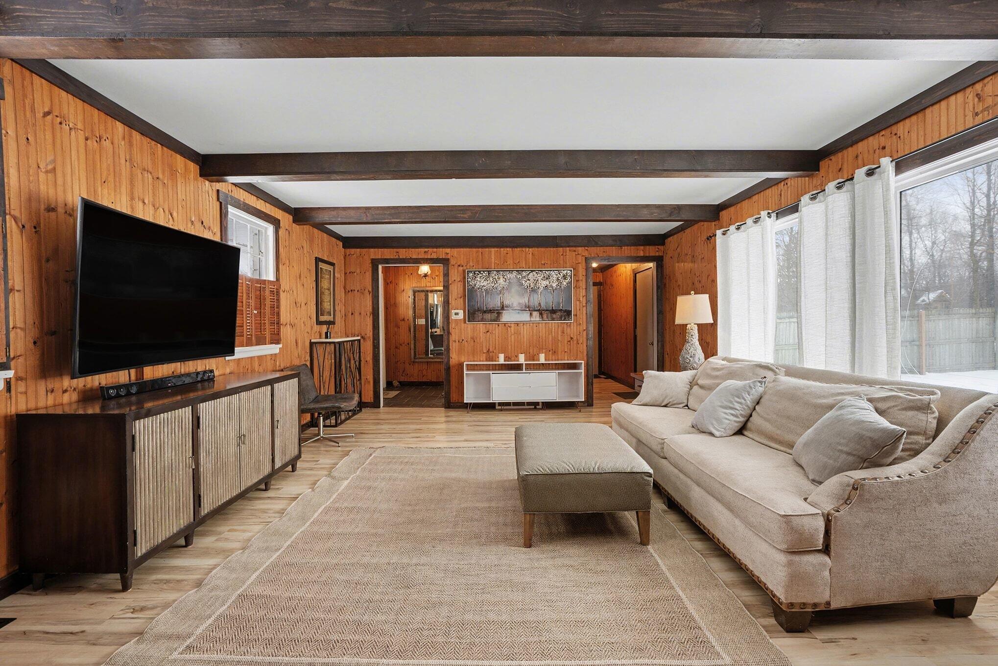 302 North Fulton Street Cassopolis, MI 49031 - Photo 9 of 31 009_file_1376