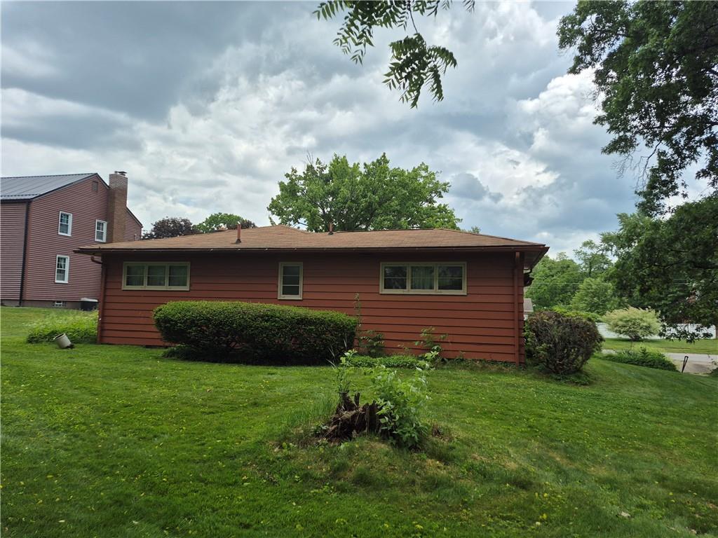 380 Shady Avenue Sharon, PA 16146 - Photo 6 of 36