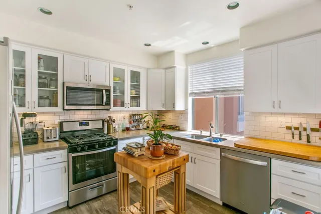 $4,600 | 307 Marinella Aisle, Irvine, CA 92606