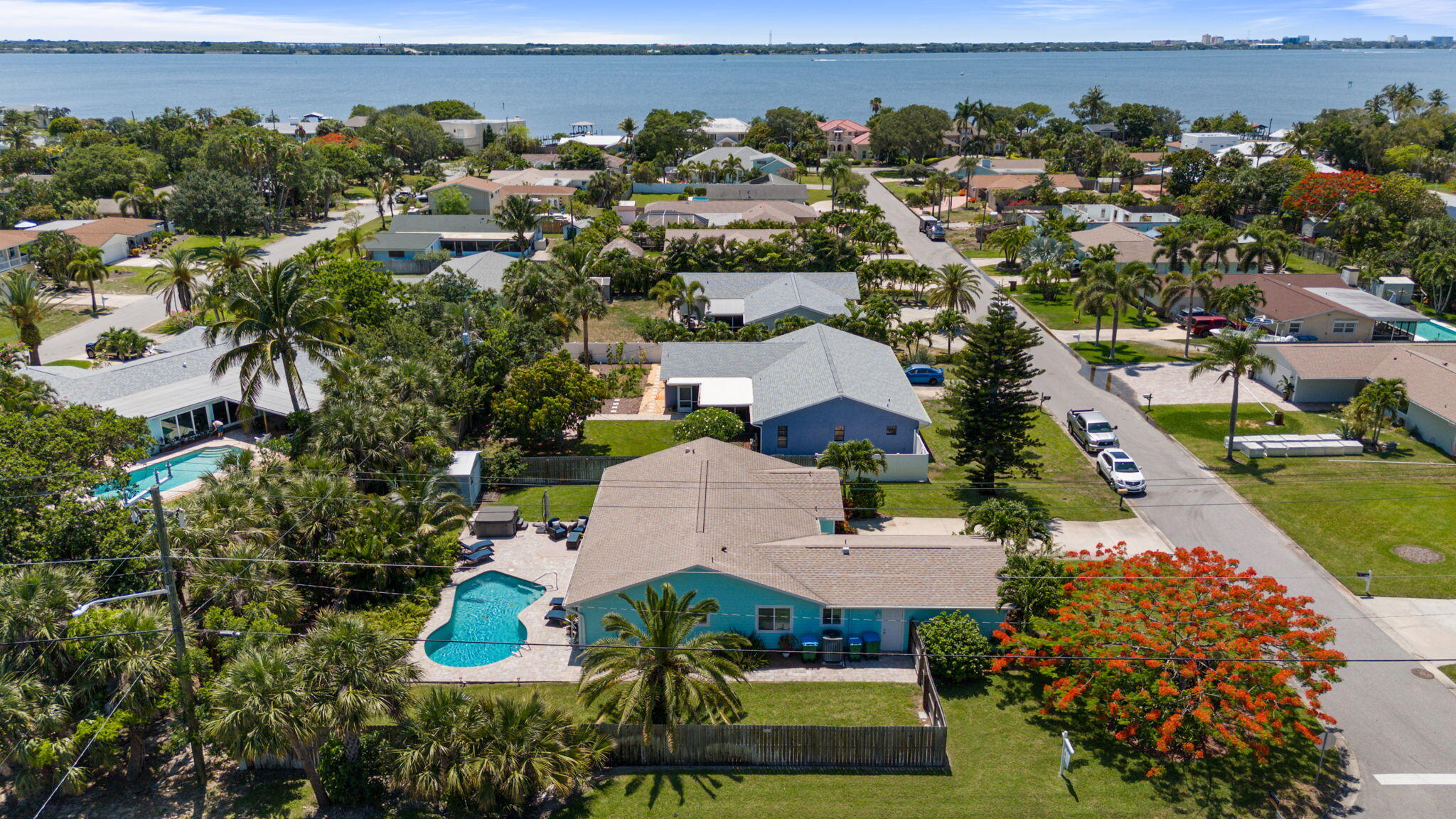 401 Surf Road Melbourne Beach, FL 32951 - Photo 69 of 94 5-web-or-mls-DJI_20240524144005_0037_D