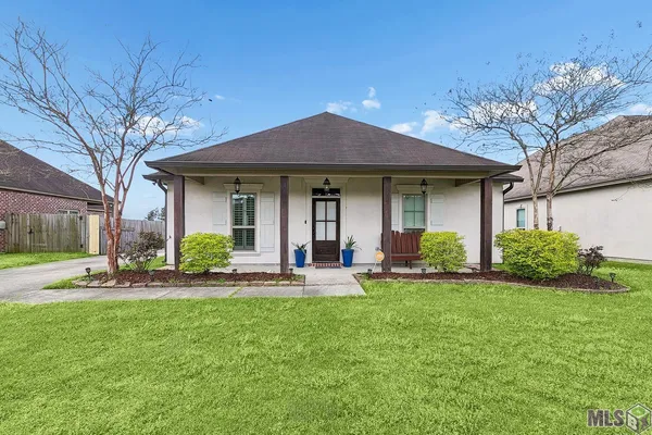 $238,000 | 10766 Fenway Lane, Denham Springs, LA 70726