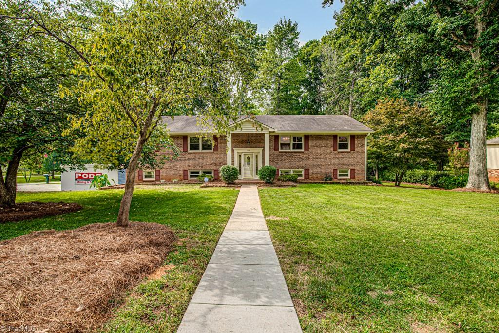 100 Roquemore Road Clemmons, NC 27012 - Photo 2 of 45 Gallery Image 2