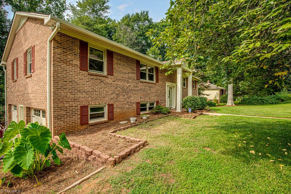 100 Roquemore Road Clemmons, NC 27012 - Photo 4 of 45 Gallery Image 4