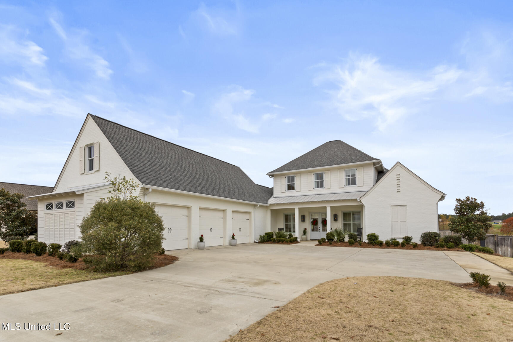 196 Reunion Drive Madison, MS 39110 - Photo 2 of 58 A368DD64-B270-4721-BAD4-3DDBED1124E3