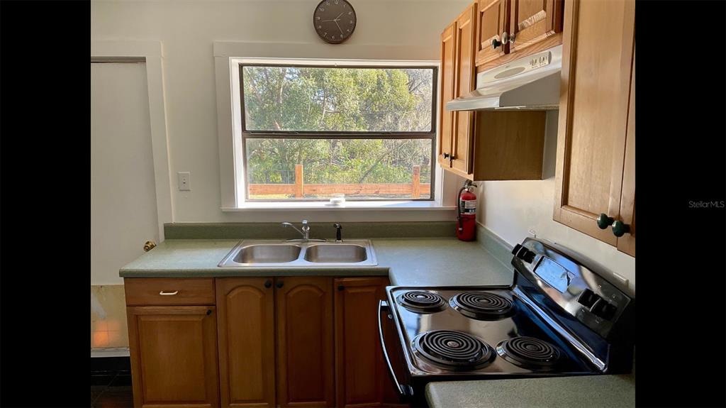 13216 Curley Road Dade City, FL 33525 - Photo 21 of 24