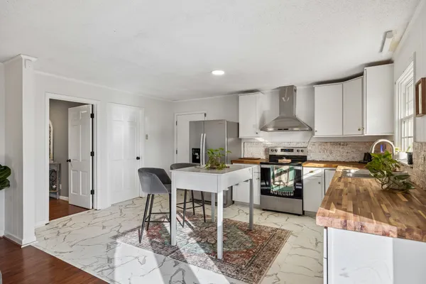 $499,900 | 979 South Main Street, Eagleville, TN 37060