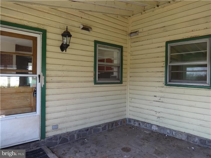 3827 Schuylkill Road Spring City, PA 19475 - Photo 16 of 21 Porch