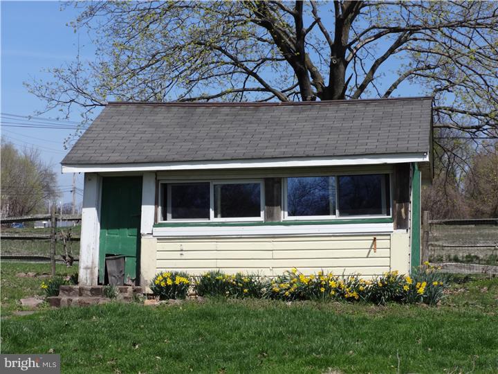 3827 Schuylkill Road Spring City, PA 19475 - Photo 17 of 21 Storage Shed