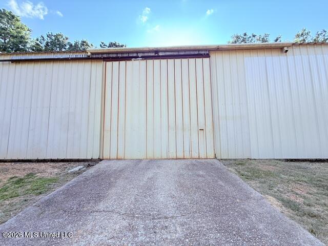 1111 Dummy Line Road Brookhaven, MS 39601 - Photo 6 of 38 IMG_5747