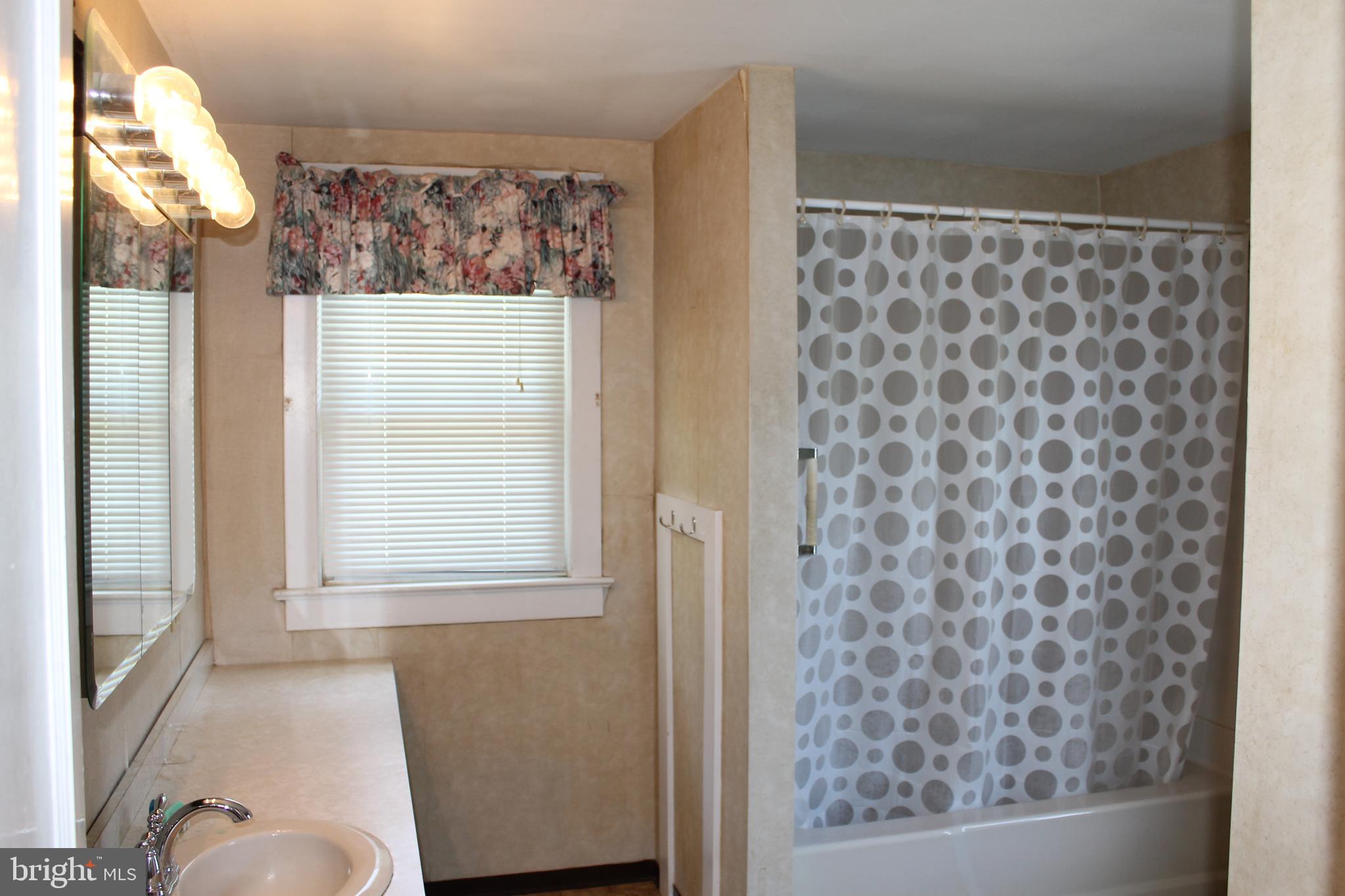 619 Stone Road Laurel Springs, NJ 08021 - Photo 14 of 27 Gallery Image 14